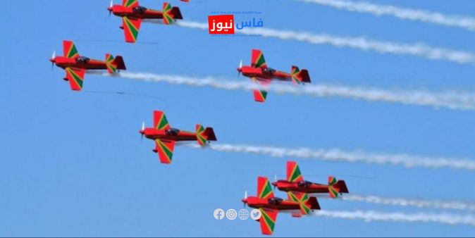 عيد الشباب 17 عيد الشباب.. فرقة المسيرة الخضراء ترسم لوحات جوية استعراضية في سماء المضيق ومرتيل